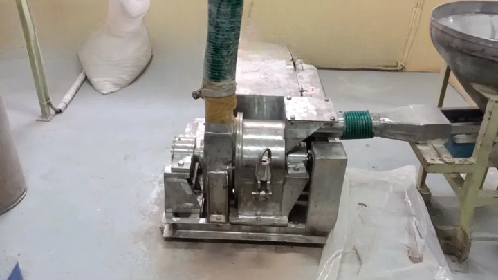 Chemical Pulverizer Machine