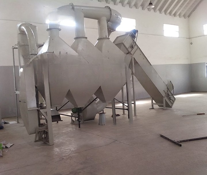 Chilli Cleaning Machine