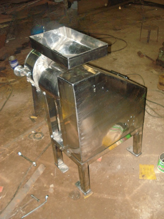 Chemical Pulverizer Machine