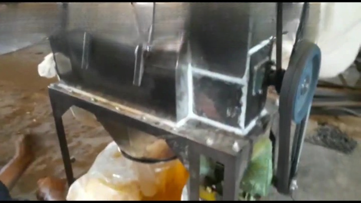 Haldi Grinding Machine